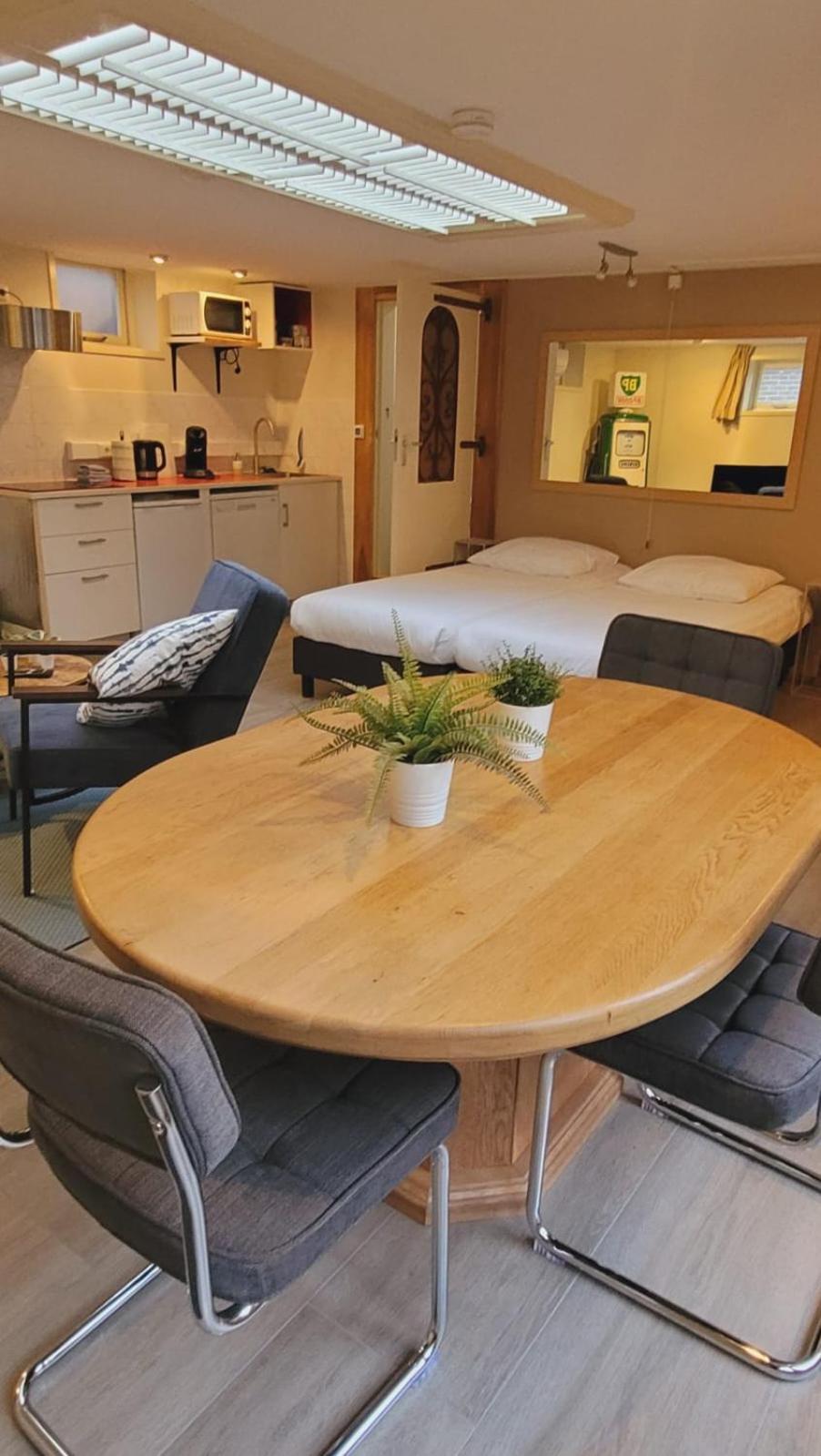 Appartement Blom Dordrecht Esterno foto
